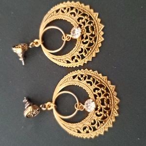 Traditional Style Earings